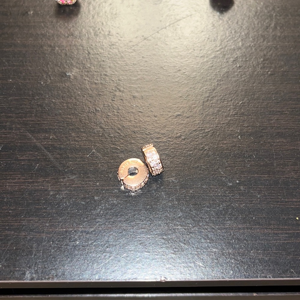 Pandora rose gold pink clips